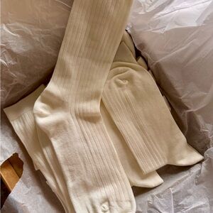 Unbound Merino Wool Ribbed Crew Socks 4-Pack Cream NWT Travel Hiking